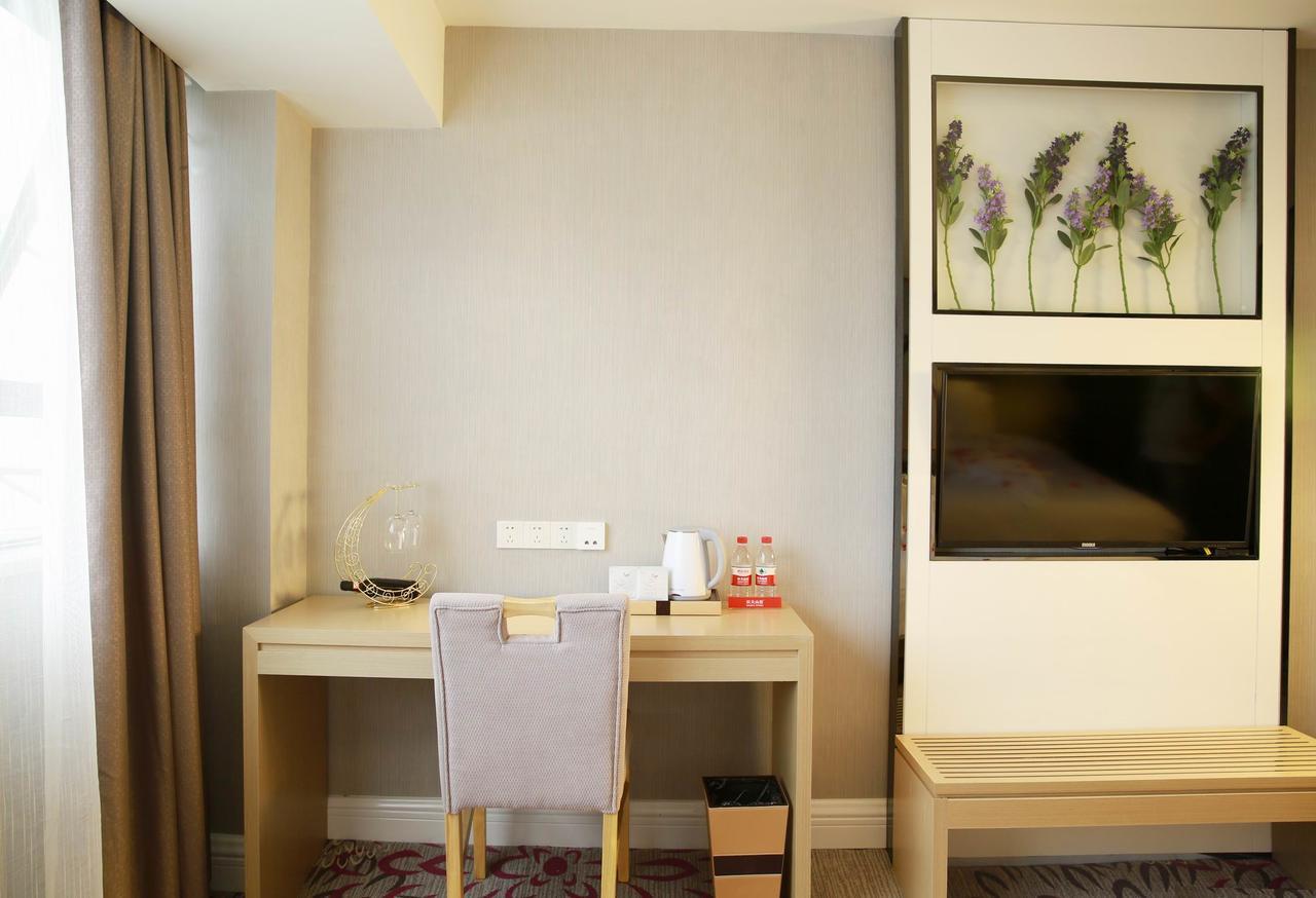 Lavande Hotel Chengdu North Kehua Road מראה חיצוני תמונה